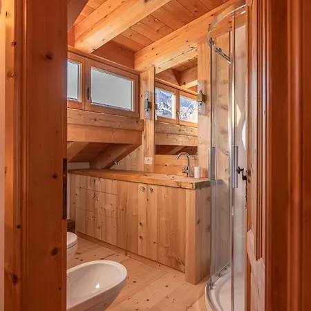 Casa Campo 21 Apartamento Cortina dʼAmpezzo